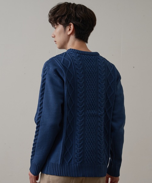 Blue Standard (ブルースタンダード)の「【BLUE STANDARD/ブルースタンダード】 軽量ウォッシャブルアランクルー アンチピリング アラン柄 イージーケア(ニット/セーター・メンズ・ブルー/ブルーグレー/ネイビー/ブラック/オフホワイト/杢グレー・X-LARGE/MEDIUM/SMALL/LARGE)」の22枚目の写真