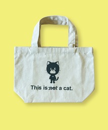 This is not a cat.（ディスイズノットアキャット）の「This is not a cat. / ディスイズ ノット ア キャット ランチトート ねこになったマロン launchTOTE MDI（トートバッグ）」
