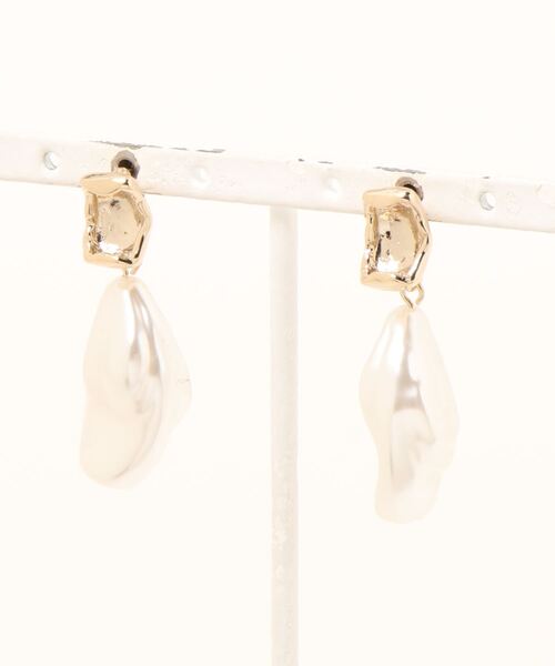 Chez toi（シェトワ）の「ニュアンスパールピアス（ピアス（両耳用）・レディース・ゴールド・FREE）」の11枚目の写真