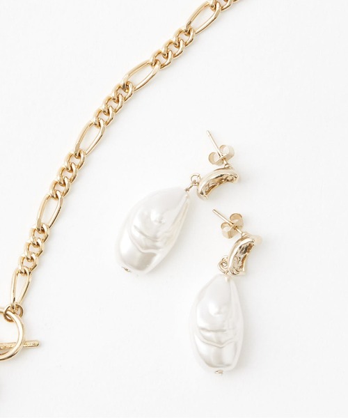 Chez toi（シェトワ）の「ニュアンスパールピアス（ピアス（両耳用）・レディース・ゴールド・FREE）」の3枚目の写真