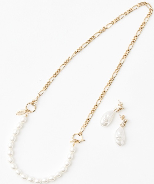 Chez toi（シェトワ）の「ニュアンスパールピアス（ピアス（両耳用）・レディース・ゴールド・FREE）」の4枚目の写真