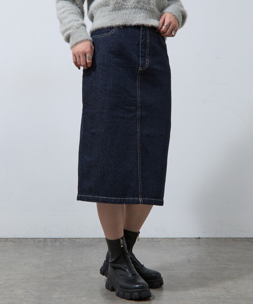 COLONY 2139（コロニートゥーワンスリーナイン）の「バックスリットミディ丈デニムスカート（デニムスカート・レディース・ブラック/サックスブルー/ブルー/ダークブルー/ライトグレー/ネイビー・SMALL/MEDIUM）」の3枚目の写真