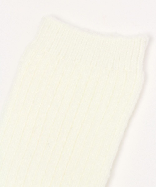 LOWRYS FARM(ローリーズファーム)の「Sウォームハイソックス 983013(ソックス/靴下・キッズ・レッド/ピンク/グリーン/アイボリー・MEDIUM/LARGE)」の16枚目の写真