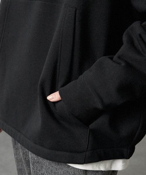 Alfred Alex（アルフレッドアレックス）の「【Alfred Alex】ラバーロゴ ビッグハーフジップフーディースウェット（パーカー・メンズ・チャコール/ナチュラル/グレー/ブラック・M/L）」の6枚目の写真