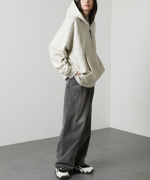 Alfred Alex（アルフレッドアレックス）の「【Alfred Alex】ラバーロゴ