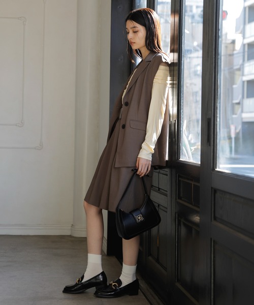 VIS(ビス)の「【新色追加】【180℃美人見え】ハンドルリボンワンショルダーバッグ(ハンドバッグ・レディース・ブラック/グリーン/キナリ/ピンク/ブラック系/サックスブルー・FREE)」の13枚目の写真