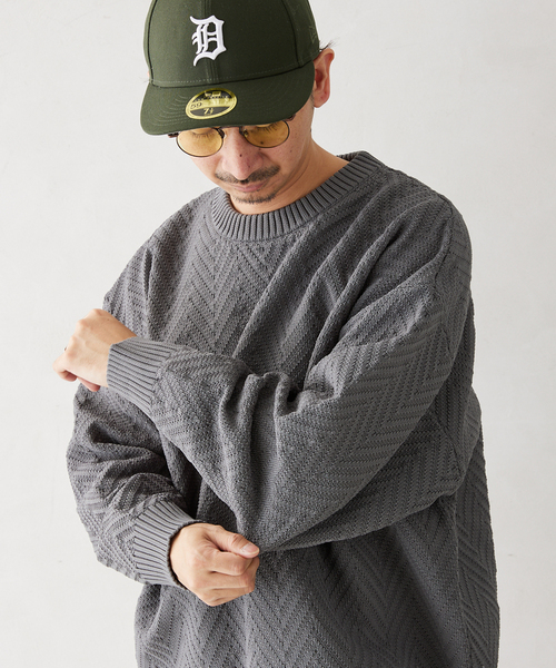 JOURNAL STANDARD relume(ジャーナルスタンダード レリューム)の「【ニット+カットソーの2点SET】リサイクルポリエステルニット”ヘリンボン”(ニット/セーター・メンズ・ネイビー/ブラック系その他/キャメル/ベージュ系その他/グレー・SMALL/MEDIUM/LARGE)」の7枚目の写真