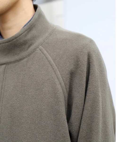 ONE fifth（ワンフィフス）の「RULE（ステンカラーコート・メンズ・オリーブ/ブラック・1/3）」の13枚目の写真