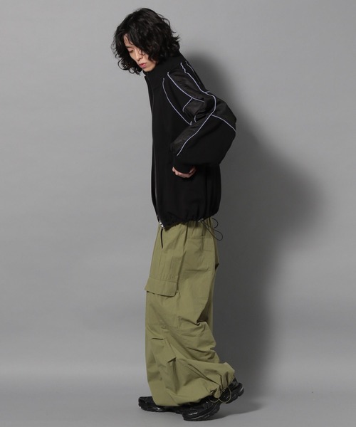 Anui（アニュイ）の「【UNISEX】コンビトラックスウェット（スウェット・レディース・オートミール/ブラック・S/M）」の13枚目の写真