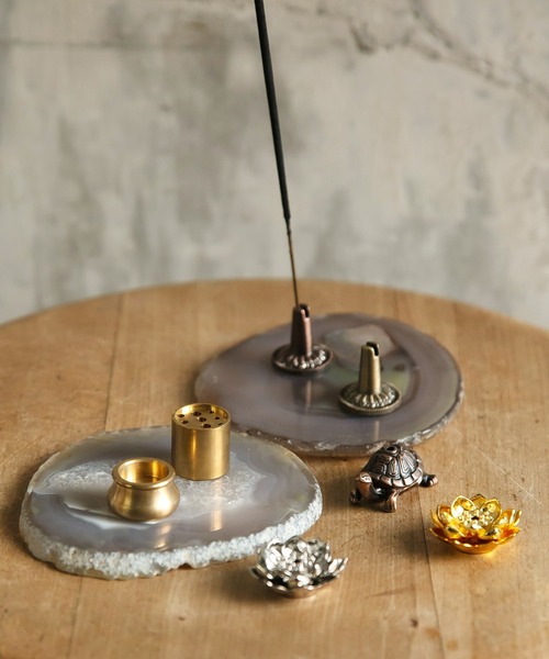 チャイハネ(チャイハネ)の「【チャイハネ】円柱メタル香立て(ルームフレグランス/お香・レディース・ゴールド系その他・FREE)」の6枚目の写真