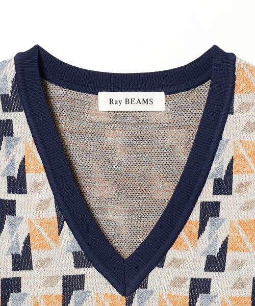 Ray BEAMS（レイビームス）の「Ray BEAMS / 柄編み Vネック ベスト（ベスト・レディース・オフホワイト/イエロー・ONE SIZE）」の17枚目の写真