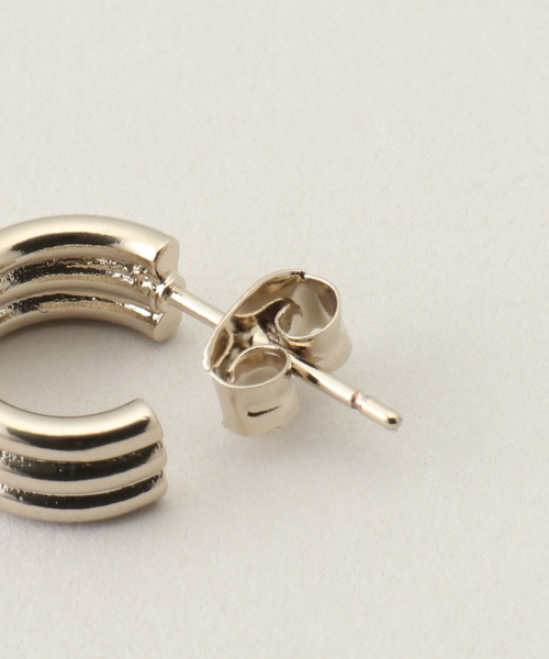 JUSTINE CLENQUET(ジュスティーヌクランケ)の「【JUSTINE CLENQUET/ジャスティーヌ クランケ】SARAH ピアス(ピアス(両耳用)・レディース・ゴールド/シルバー・FREE)」の3枚目の写真