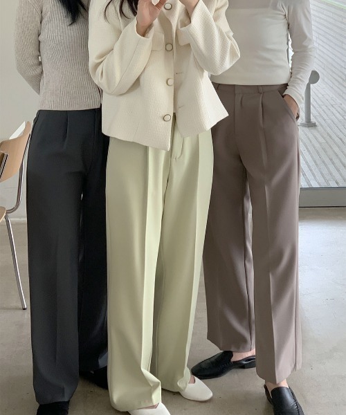 N.s(エヌドットエス)の「何本も欲しくなるタックセミワイドパンツ(スラックス・レディース・ベージュ/イエロー/モカ/チャコールグレー/ブルー/ブラック/ホワイト/グリーン/ピンク/ブラウン・L/M/S)」の15枚目の写真