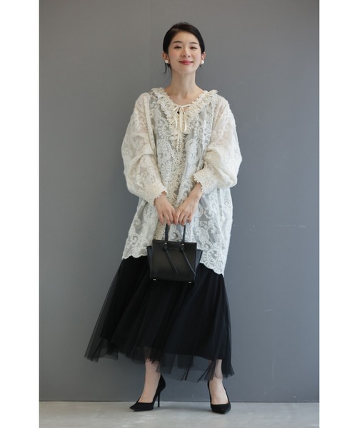 cawaii（カワイイ）の「花レースネックのふわふわ起毛シアーブラウストップス（シャツ/ブラウス・レディース・アイボリー・FREE）」の6枚目の写真