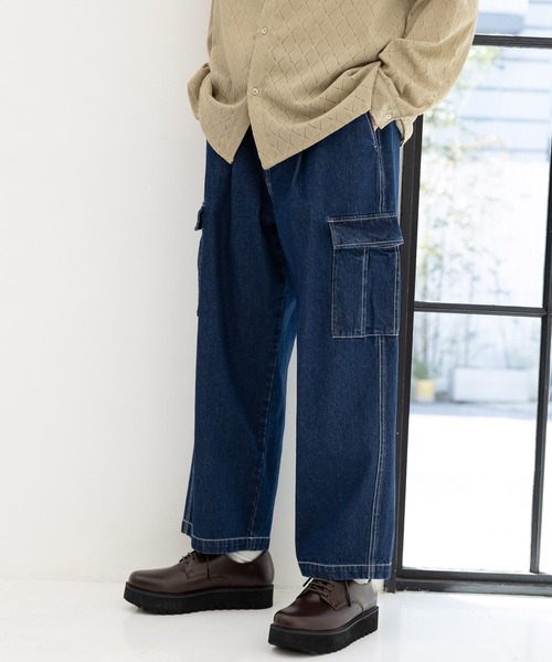 LAKOLE(ラコレ)の「デニムカーゴパンツ / 991907(デニムパンツ・メンズ・ライトブルー/ネイビー/グレー・MEDIUM/LARGE)」の1枚目の写真