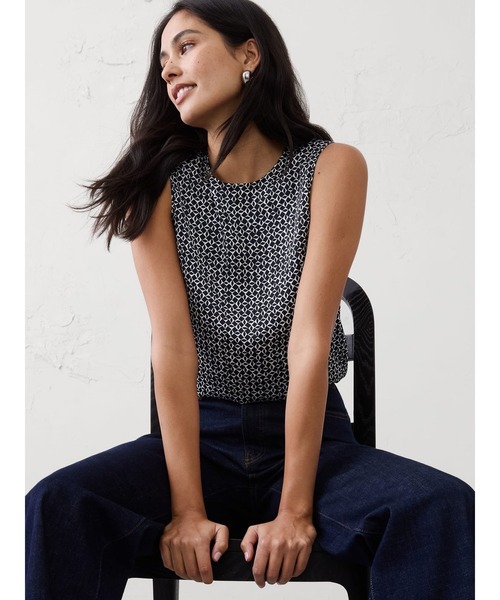 BANANA REPUBLIC FACTORY STORE(バナナリパブリック ファクトリーストア)の「BANANA REPUBLIC FACTORY STORE シェルタンクトップ(シャツ/ブラウス・レディース・その他/ホワイト/ブラック/ブルー/マルチ/ブラック系その他/ネイビー/グリーン/オフホワイト・S/M/L/XS)」の6枚目の写真