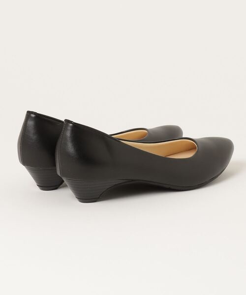 Louise coeur(ルイーズクー)の「【Made in Japan】Luise couer ルイーズ クー ローヒールパンプス 197001(パンプス・レディース・ブラック/グレー系その他/ブラック系その他/チャコール・23.0cm/23.5cm/24.0cm/24.5cm/25.0cm/22.5cm/22.0cm)」の5枚目の写真