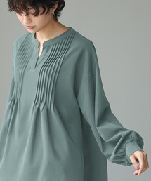 itto...（イット）の「ストレッチ梨地ピンタックブラウス（シャツ/ブラウス）」