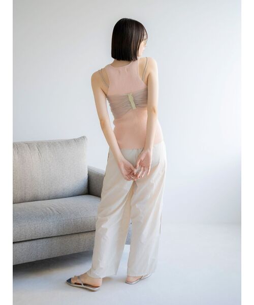 Ungrid（アングリッド）の「ナイロン混ラインパンツ（その他パンツ・レディース・グリーン/アイボリー・FREE）」の17枚目の写真