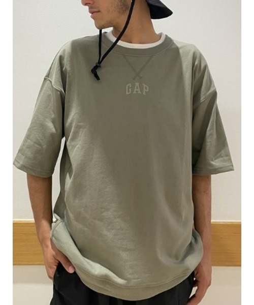 GAP(ギャップ)の「ミニ GAPアーチロゴTシャツ 半袖(ユニセックス)(Tシャツ/カットソー・メンズ・ブラック/パープル/ネイビー/アクア/グリーン/ホワイト・XS/M/S/XL/L)」の4枚目の写真