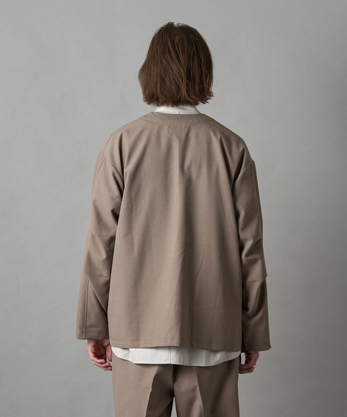 SLICK（スリック）の「【SLICK/スリック】Tech Twill Buttonless Cardigan / テックツイルボタンレスカーディガン / セットアップ対応 / テック素材（カーディガン/ボレロ・メンズ・グレイッシュベージュ/ブラック/グレー・1/2/3）」の20枚目の写真