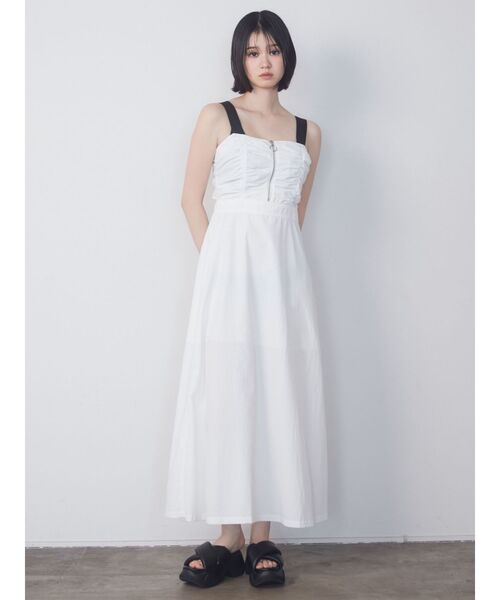 EMODA（エモダ）の「バックオープンナイロンワンピース（ワンピース・レディース・ブルー/ブラック/ホワイト・FREE）」の11枚目の写真