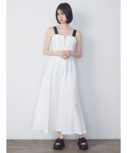 EMODA（エモダ）の「バックオープンナイロンワンピース（ワンピース・レディース・ブルー/ブラック/ホワイト・FREE）」の12枚目の写真