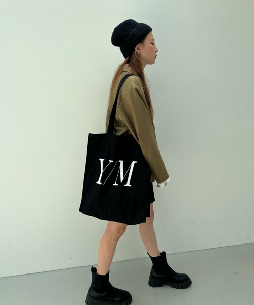 y/m（イム）の「y/mマチ付きトートBAG（トートバッグ・レディース・オフホワイト/ブラック・FREE）」の2枚目の写真