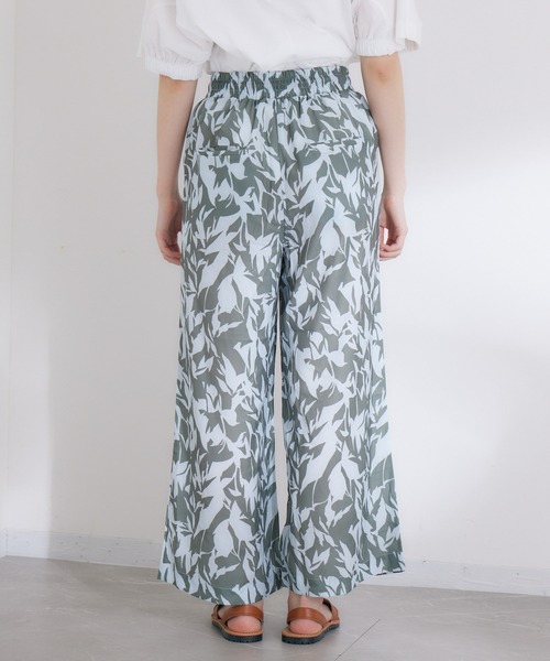 KATHARINE ROSS（キャサリンロス）の「【KATHARINE ROSS】WEB限定 リーフプリントパンツ（スラックス・レディース・カーキ/チャコールグレー・MEDIUM）」の17枚目の写真