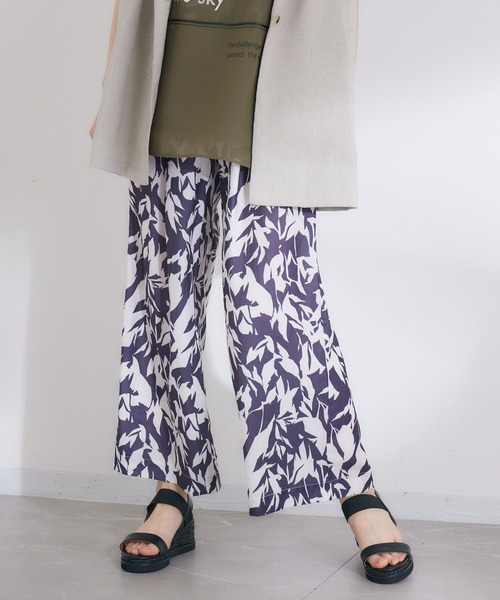 KATHARINE ROSS（キャサリンロス）の「【KATHARINE ROSS】WEB限定 リーフプリントパンツ（スラックス・レディース・カーキ/チャコールグレー・MEDIUM）」の19枚目の写真