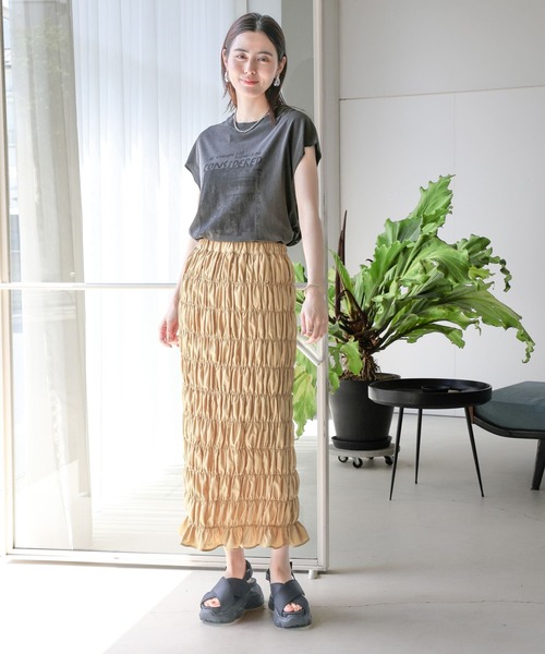 LEPSIM(レプシィム)の「無地シャーリングスカート 119328(スカート・レディース・アイボリー/ブラック/ベージュ/ブラウン・FREE)」の22枚目の写真