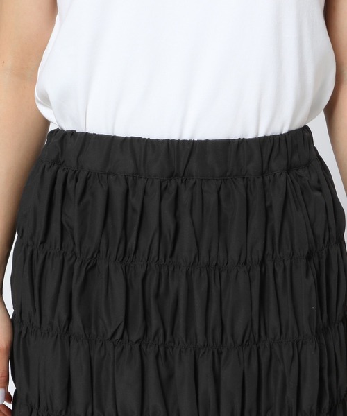 LEPSIM(レプシィム)の「無地シャーリングスカート 119328(スカート・レディース・アイボリー/ブラック/ベージュ/ブラウン・FREE)」の6枚目の写真