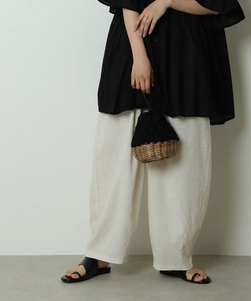 emesuelee(エメスーリー)の「柳×紐編み巾着ミニバッグ(かごバッグ・レディース・アイボリー/ブラック・フリー)」の16枚目の写真