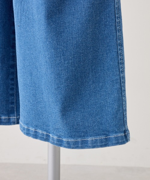 one after another NICE CLAUP（ワンアフターアナザーナイスクラップ）の「【OTONA NICE】バックレースアップストレッチデニムサロペット/SMサイズ展開（サロペット/オーバーオール・レディース・ブルー/ブラック・MEDIUM/SMALL）」の3枚目の写真