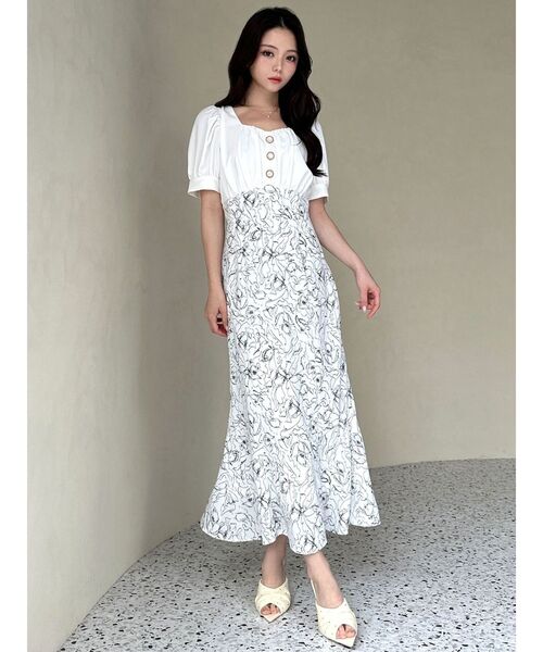 RESEXXY（リゼクシー）の「パフスリーブマーメイドワンピース（ワンピース・レディース・オレンジ/ブラック/ホワイト・SMALL/MEDIUM）」の21枚目の写真