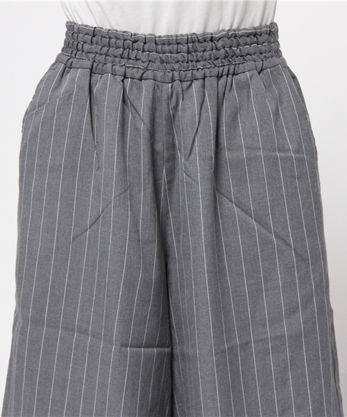 Green Parks(グリーンパークス)の「Nミモレ丈ストライプガウチョパンツ(その他パンツ・レディース・ネイビー/オフホワイト/グレー・FREE)」の7枚目の写真