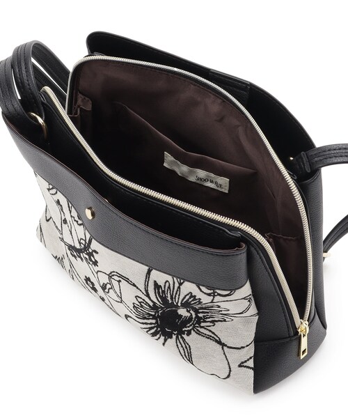 SHOO・LA・RUE(シューラルー)の「◆素材コンビ3層ショルダーバッグ(ショルダーバッグ・レディース・オフホワイト/ブラック/ブラック系3・00)」の17枚目の写真