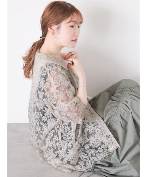 ehka sopo(エヘカソポ)の「レースオーバーサイズシャツ(シャツ/ブラウス・レディース・オフホワイト/ブラック/キナリ・F)」の5枚目の写真