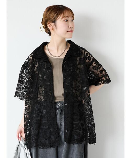 ehka sopo(エヘカソポ)の「レースオーバーサイズシャツ(シャツ/ブラウス・レディース・オフホワイト/ブラック/キナリ・F)」の12枚目の写真