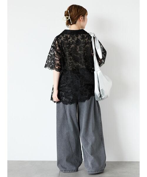 ehka sopo(エヘカソポ)の「レースオーバーサイズシャツ(シャツ/ブラウス・レディース・オフホワイト/ブラック/キナリ・F)」の17枚目の写真
