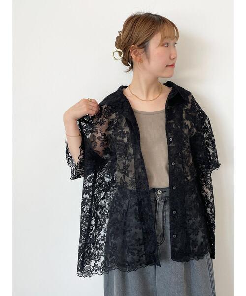 ehka sopo(エヘカソポ)の「レースオーバーサイズシャツ(シャツ/ブラウス・レディース・オフホワイト/ブラック/キナリ・F)」の20枚目の写真