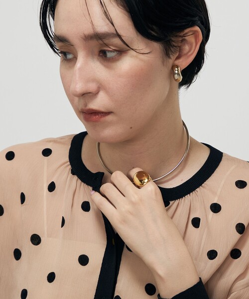 NOLLEY’S（ノーリーズ）の「《手洗い可能》シアーフロッキードット柄クルーネックカーディガン 24AW（カーディガン/ボレロ・レディース・キャメル/ネイビー/ブラック・38）」の17枚目の写真