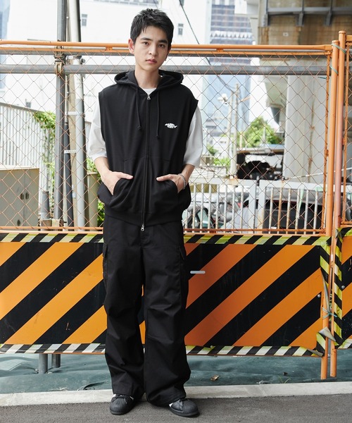 WEGO(ウィゴー)の「WEGO/ノースリジップパーカー(パーカー・メンズ・ブラウン/ブラック・MEDIUM/LARGE)」の3枚目の写真