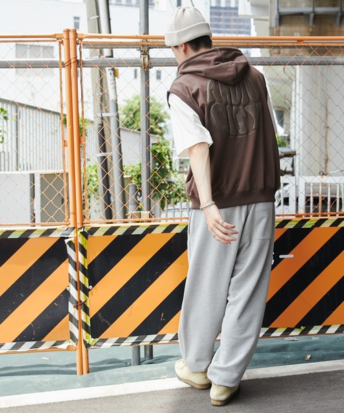 WEGO(ウィゴー)の「WEGO/ノースリジップパーカー(パーカー・メンズ・ブラウン/ブラック・MEDIUM/LARGE)」の14枚目の写真
