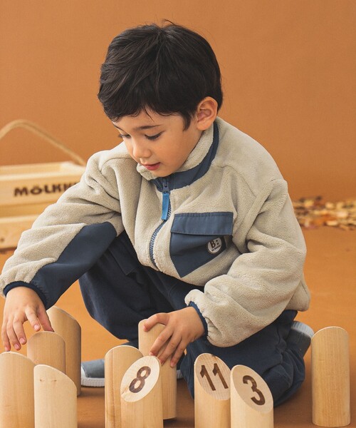 B:MING by BEAMS（ビーミングバイビームス）の「ボアフリース ブルゾン（90～150cm）（ブルゾン・キッズ・レッド系その他2/グリーン/ベージュ・130/120/110/100/90/150/140）」の4枚目の写真