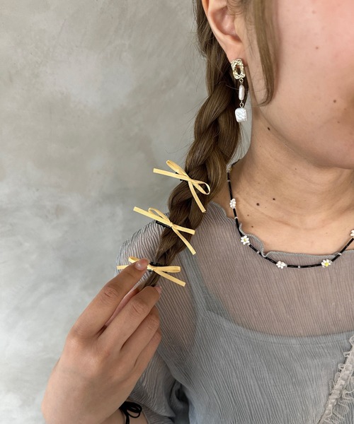 kutir(クティール)の「kutirlune/【4SET】アソートリボンピン(ヘアピン・レディース・ブルー/ピンク/ホワイト/イエロー・FREE)」の3枚目の写真