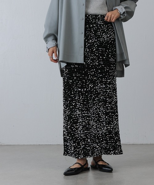 COLONY 2139（コロニートゥーワンスリーナイン）の「スパンコールベロアナロースカート（スカート・レディース・シルバー/ブラック・FREE）」の15枚目の写真