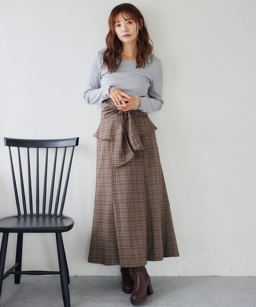 mysty woman(ミスティウーマン)の「チュールレイヤースリーブプルオーバー 152010(Tシャツ/カットソー・レディース・ブラック/グレー/オフホワイト・FREE)」の5枚目の写真