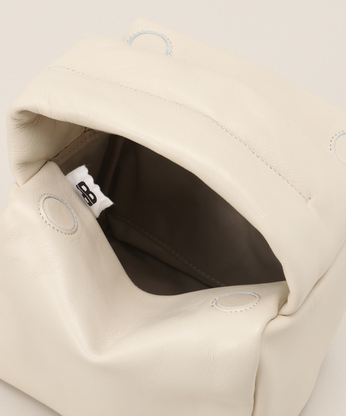 EDIT. FOR LULU(エディットフォールル)の「【BUCKET BAGGAGE/バケットバゲージ】Puff Cube Bag Small(ハンドバッグ・レディース・ホワイト/ブラック・FREE)」の14枚目の写真