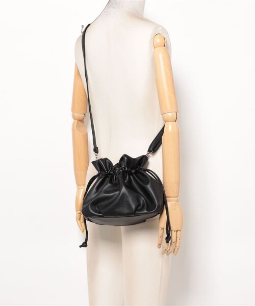 GORGE(ゴージ)の「ミニ巾着ショルダーBAG(ショルダーバッグ・レディース・ブラック/モカ・F)」の9枚目の写真